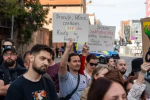 Nie chcemy czekać latami na decyzję pobytową - apelują cudzoziemcy