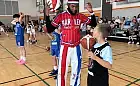 Harlem Globetrotters świętują 100-lecie. Wyjątkowy trening dla młodych koszykarzy