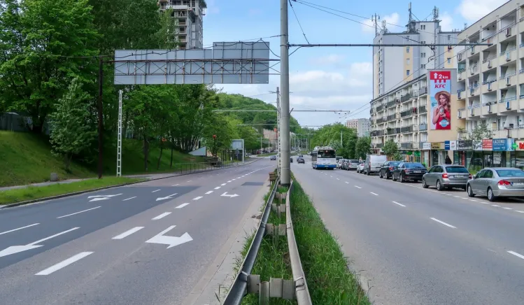 6 lat czekają na radarowe wyświetlacze
