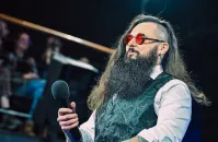 Wrestling znów przyciąga tłumy. Tutaj walka to dopiero początek