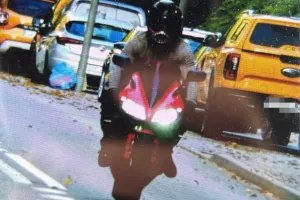 Jechał 104 km/h w strefie "30". Motocyklista w Sopocie stracił prawo jazdy
