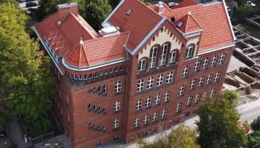Trójmiasto w Budowie. Dawne gimnazjum na Dolnym mieście odzyskuje blask