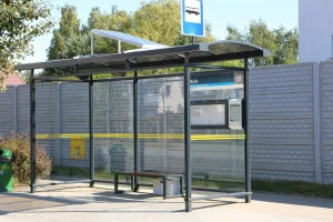 Daleko do przystanku, więc są plany puszczenia midibusa
