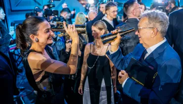 "Przez ścianę" ze Złotymi Lwami 51. FPFF w Gdyni