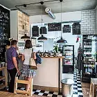 Zamknęły się kolejne restauracje, puby i bary. Lista nowych pożegnań