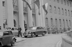 Jesień 1956 nad morzem: kultura, kolejki i sprytna Krysia