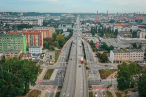 Estakada Kwiatkowskiego. Ograniczenie prędkości będzie już na stałe