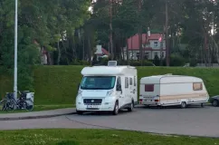 Czy kampery są nadal popularne? Sprawdziliśmy ogłoszenia z Trójmiasta
