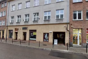 Krzyczał o nożu i wyzywał pracowników. Awantura przy Garncarskiej