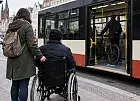 Nie wpuścił wózka inwalidzkiego do autobusu, bo w środku był rower