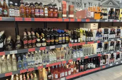 Od kiedy zmiany w sprzedaży alkoholu? Ustawa wraca do Sejmu