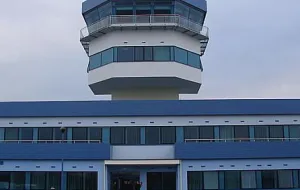 Drugie lotnisko Trójmiasta ma nowoczesną wieżę kontrolną