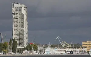 Plan dla pirsu: nowe Sea Towers, hotel i muzeum żeglarstwa