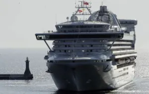 Gdyński port czeka na wycieczkowce