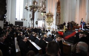 Uroczystości pogrzebowe Anny Walentynowicz i Macieja Płażyńskiego