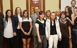 Urząd Marszałkowski pomógł gimnazjalistom