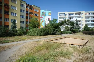 Galeria w blokowisku coraz większa