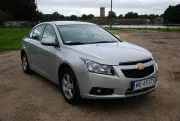 Chevrolet Cruze 1.8 LS. Rozwija skrzydła