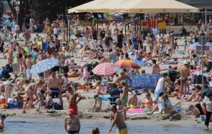 Gdańskie plaże już otwarte, w Gdyni nie