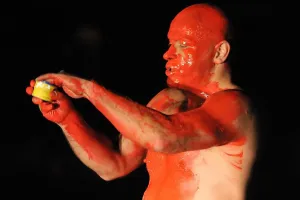 Grassomania: Różne oblicza performance'u