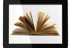 Sto książek w kieszeni. Jaki czytnik e-booków wybrać?