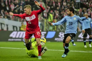 Glik: Piłka uczy pokory