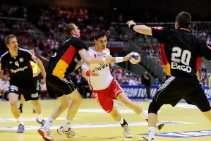 Mecz w ramach eliminacji do mistrzostw Europy 2014