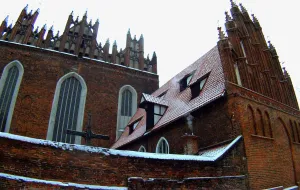 Co kryją wnętrza kościoła św. Trójcy?