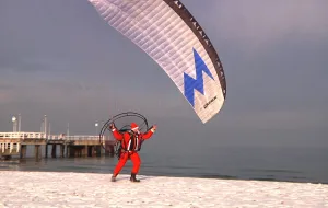 Św. Mikołaj wylądował na plaży w Brzeźnie