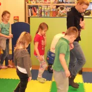 Warsztaty taneczne w Akademii Zabawy i Edukacji Tuptuś FERIE Z TUPTUSIEM - imprezy dla dzieci!