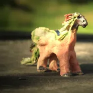 Psychohorse i Five of Green w kontenerach