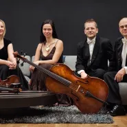 Bach vs. Piazzolla