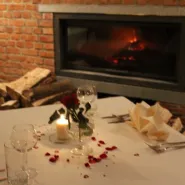 Kolacja walentynkowa z muzyka na żywo w Restauracji Tabun