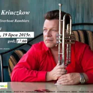 Sergiej Kriuczkow z jazzowym trio