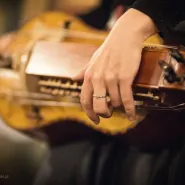 Luthien Consort