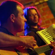 Krzysztof Jurkiewicz i Jacek Jakubowski w Contrast Cafe