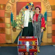 Latający Kufer - Niedzielne Teatrzyki dla Dzieci