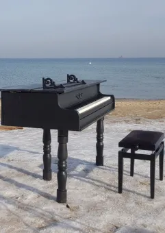 Piano Ice Man - Gram i morsuję dla Mikołaja z Morzem Aniołów 