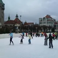 Szkółka łyżwiarska na Molo