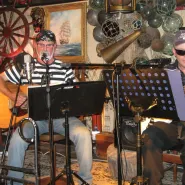 Koncert Gdańskiej Grupy Folkowej- piosenki żeglarskie, kubryku, folk morski