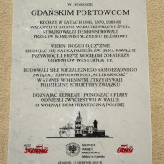 Odsłonięcie tablicy upamiętniającej gdańskich portowców