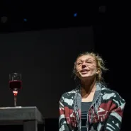 Kobiety, śmiech i wino - Teatr RAZ DWA 