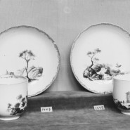 Porcelana miśnieńska na tle strat wojennych kolekcji ceramiki i szkła