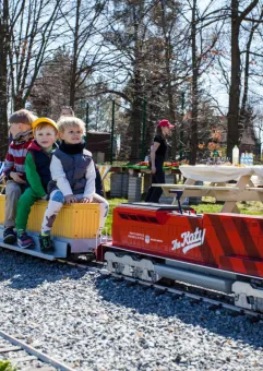 Park Kolejowy Odjazd zaprasza rodziny z dziećmi!