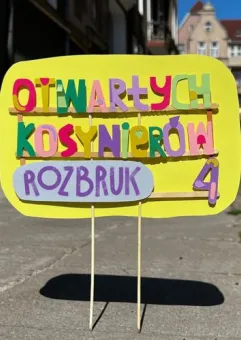 Otwartych Kosynierów 4 | Święto ulicy