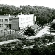 Spacer historyczny po dzielnicy Babie Doły. Gdynia Nadaje - URBEX MILITARNIE