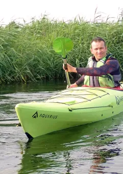 Górna Radunia, popołudniowy spływ kajakowy z ogniskiem i biesiadą