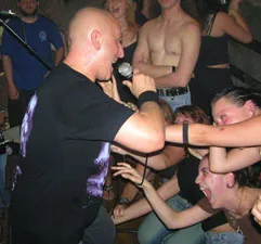 KONCERT  kapeli  TANKER