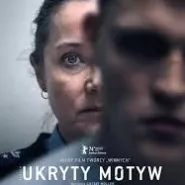 Kino Konesera: Ukryty motyw