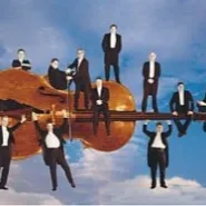 12 Wiolonczelistów - prawykonanie dzieła Krzesimira Dębskiego "Cello Animation" 